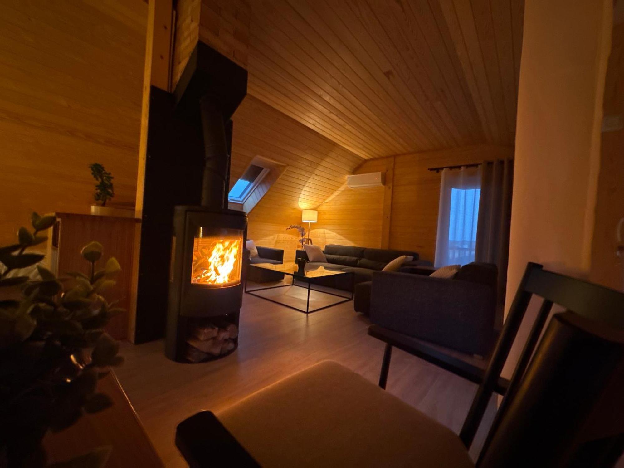 Hotel Dolina Sanu Krzeszow  Esterno foto